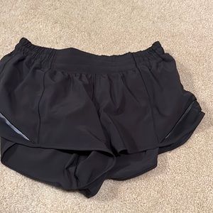 Lululemon short running shorts